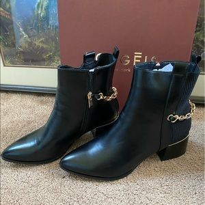 Torgeis Black Chelsea boot